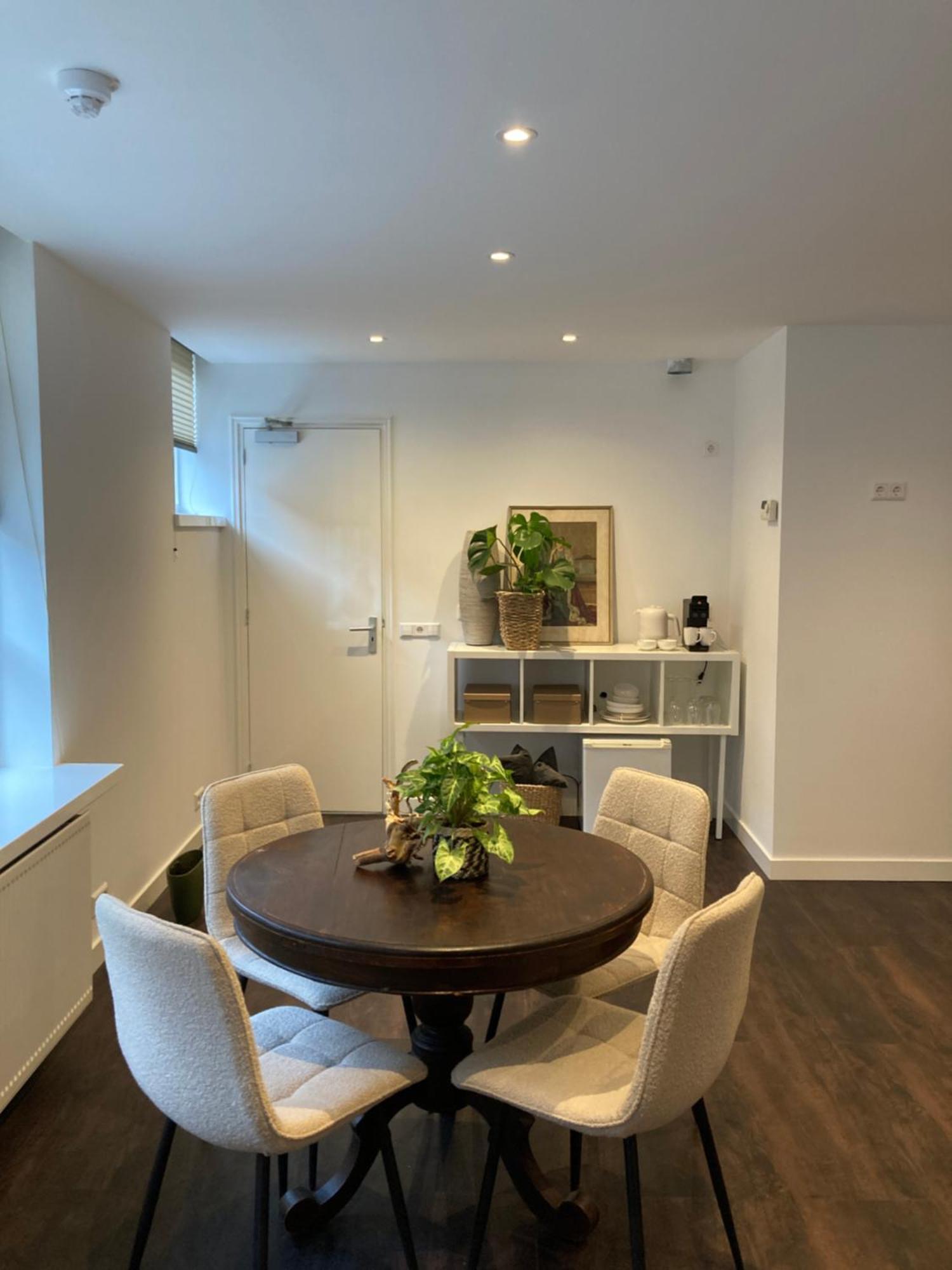 Pension Montmaertre Zierikzee Habitación foto